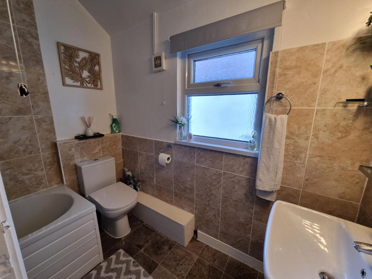 Private Luxury Double Room In Кардіфф Екстер'єр фото